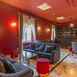 Boutique Metro 900 4* Neapel