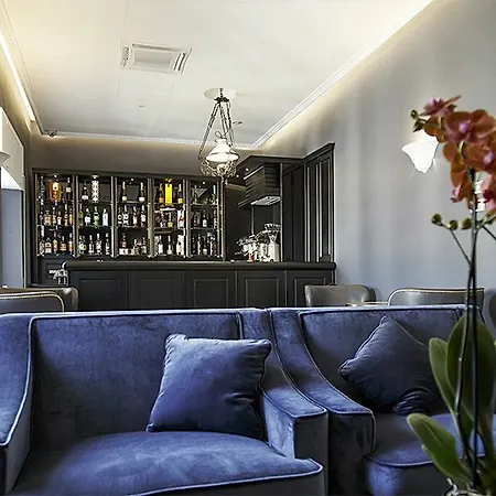 Hotel Boutique Metro 900 Naples