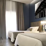 Boutique Metro 900