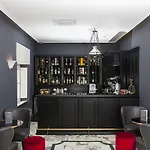 Boutique Metro 900 Hotel 4*