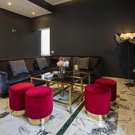 Boutique Metro 900 Hotel 4*
