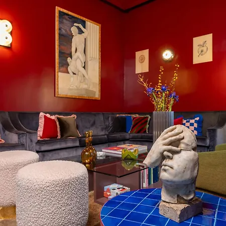 Hotel Boutique Metro 900