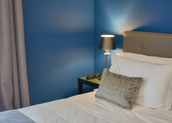 Hotel Boutique Metro 900 4*