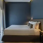 Boutique Metro 900 Hotel