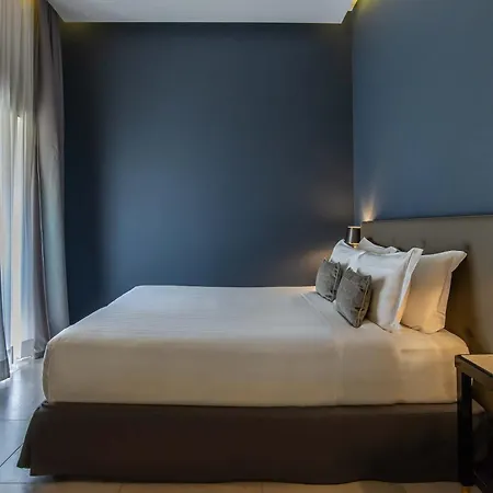 Boutique Metro 900 Hotel
